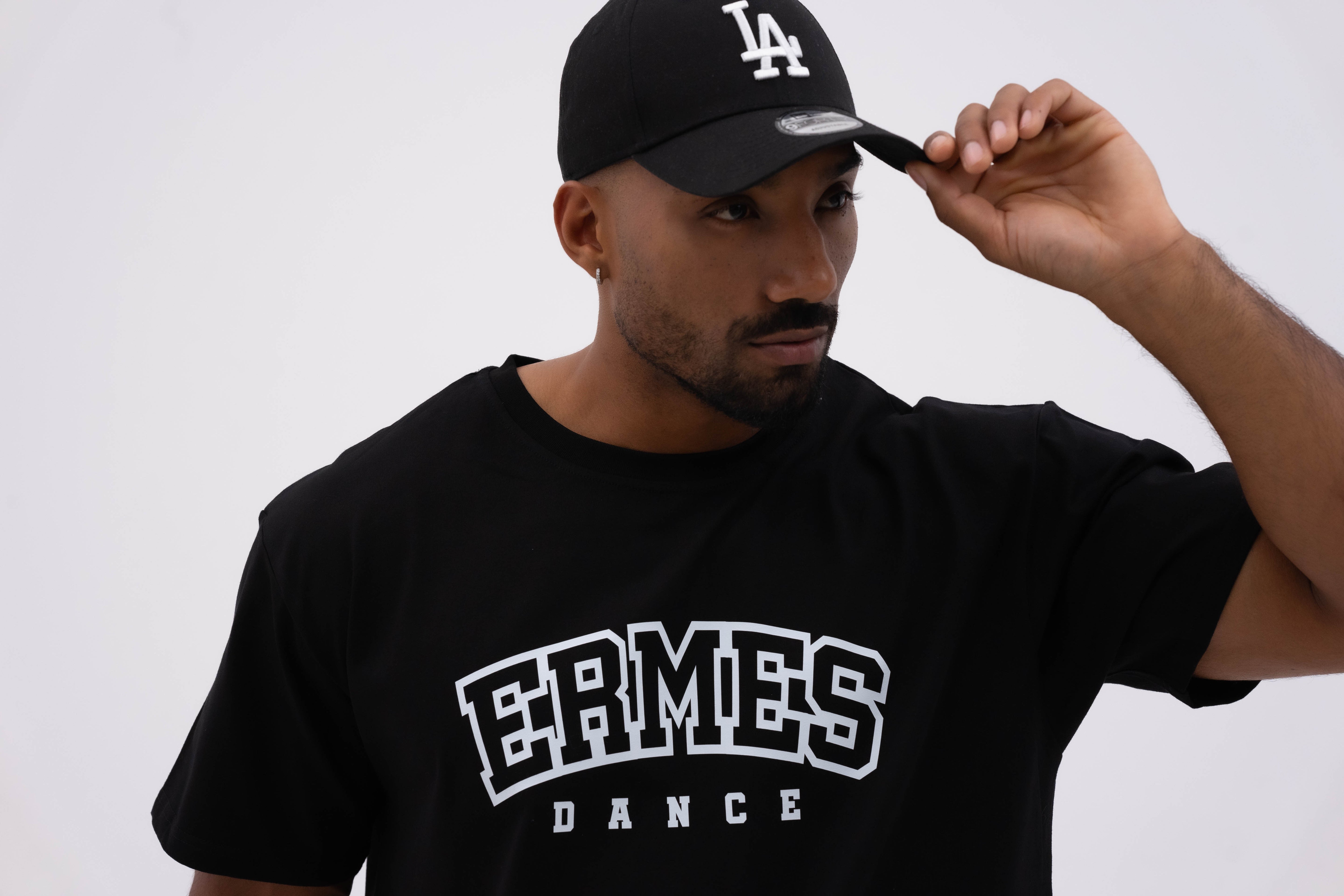"University" T-Shirt - Black