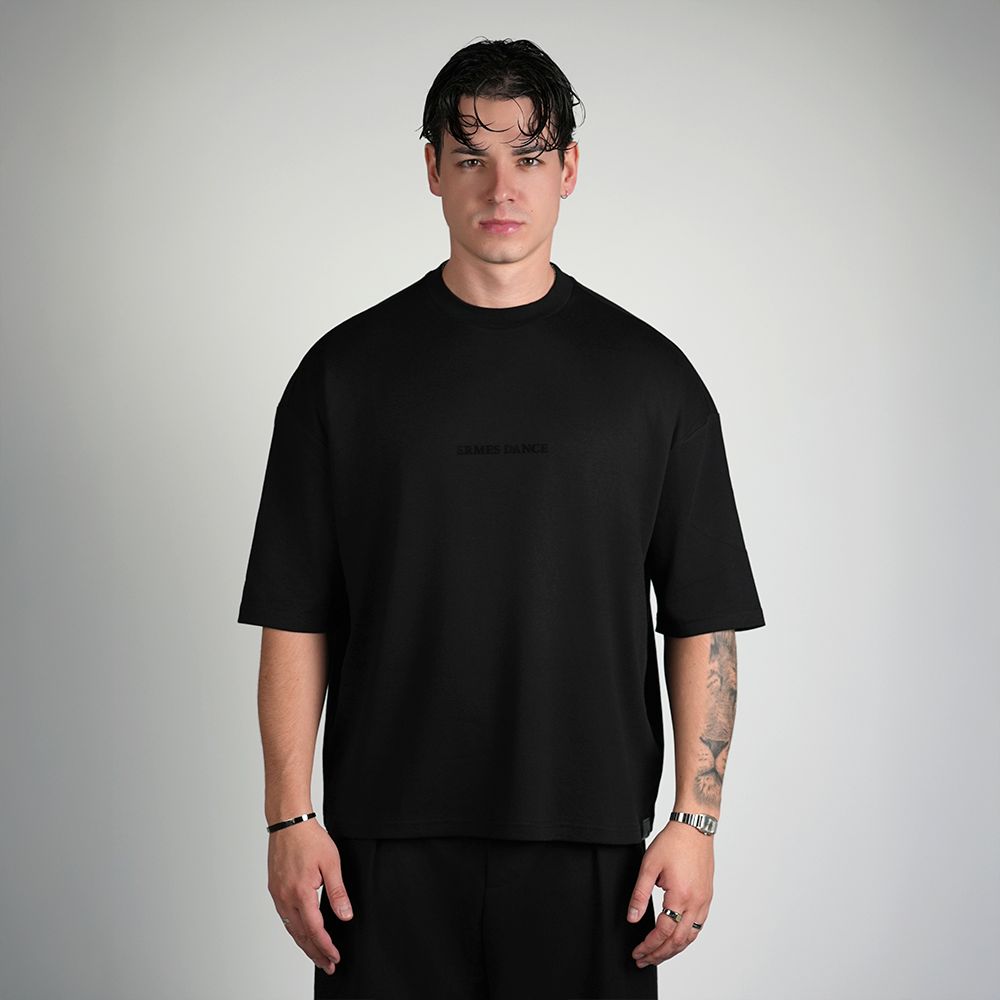 "Black Pearl" T-Shirt - Black