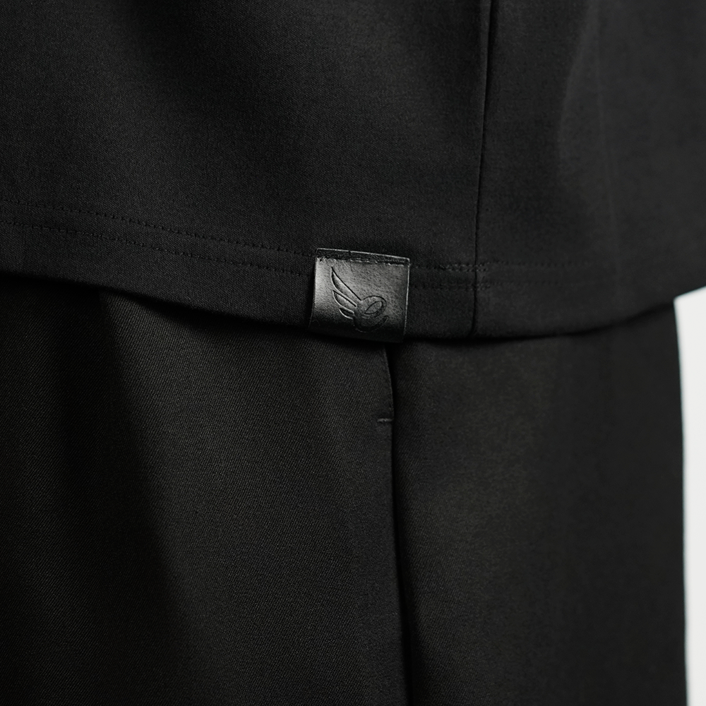 "Essential" T-Shirt - Black